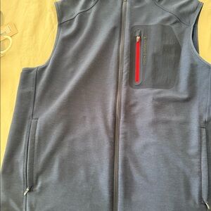 Men’s vineyard vines performance vest